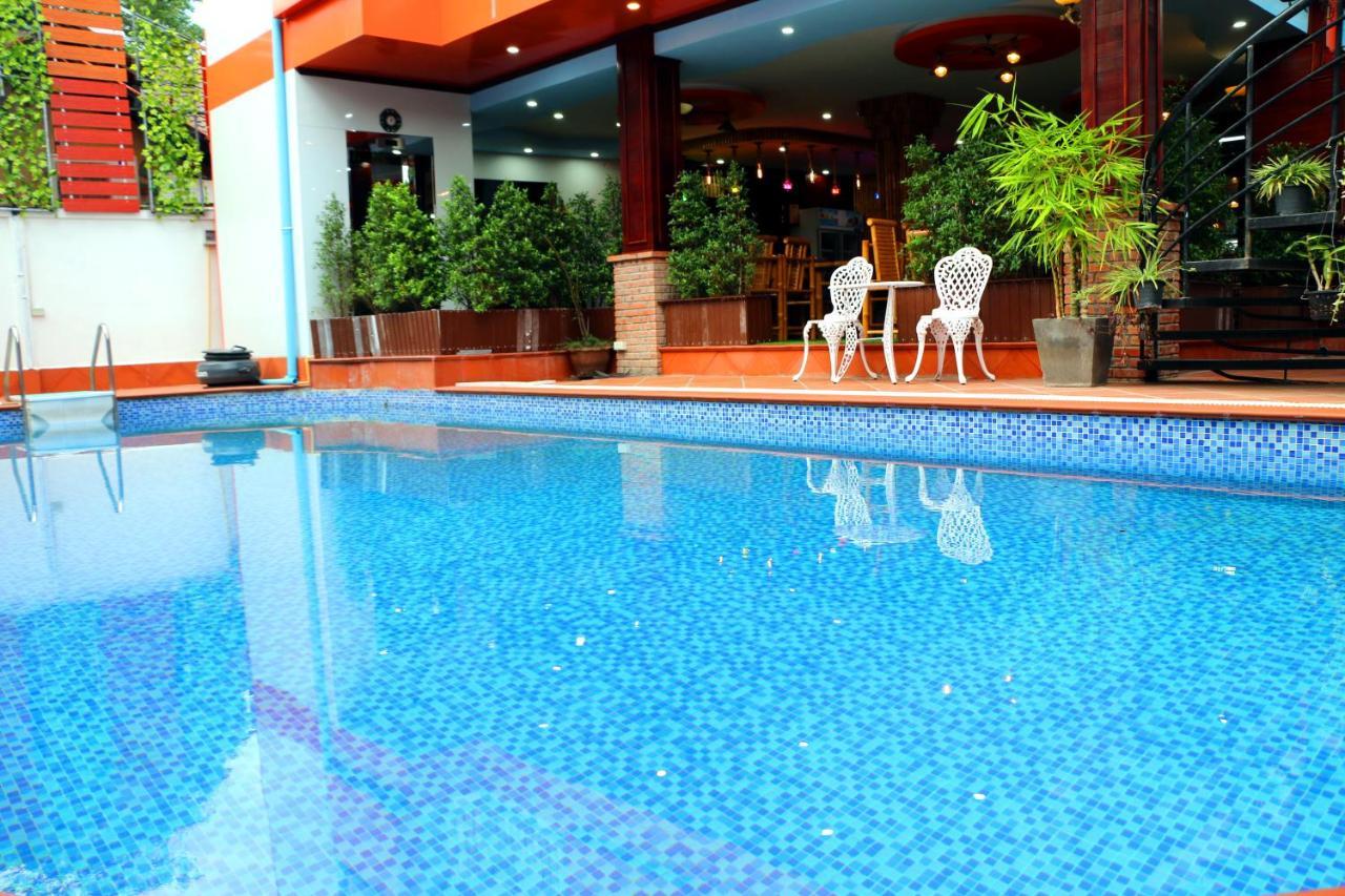 Champion Boutique Hotel Vientiane Luaran gambar