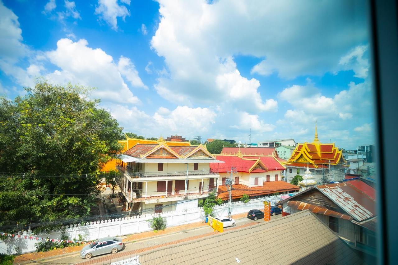Champion Boutique Hotel Vientiane Luaran gambar